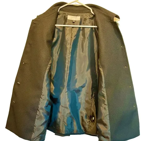 Tahari Black Boucle Jacket Gold-Tone Button, 14W - Picture 9 of 14